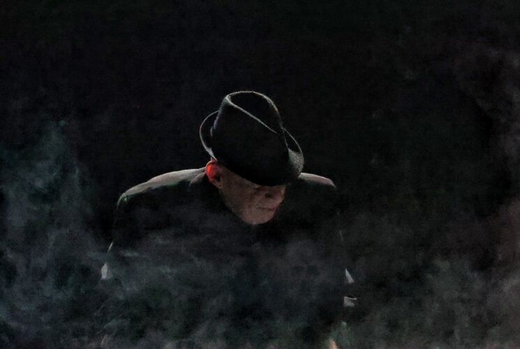 לאונרד בתמונע