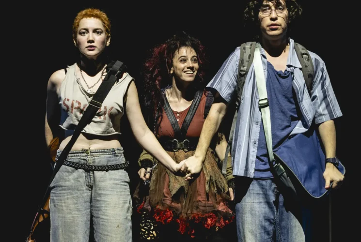 מישהו לרוץ איתו בגשר