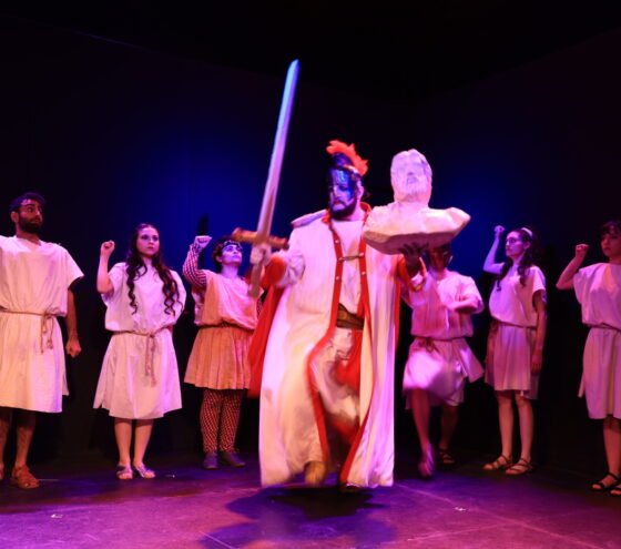 הגנרל השחצן בבית צבי