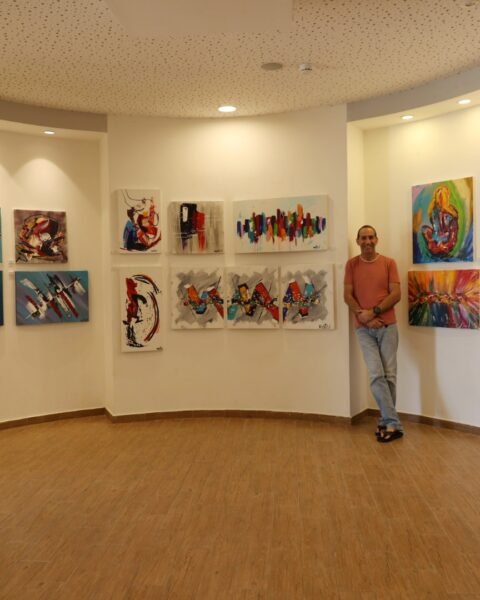 תערוכה במגדה, עין השופט, וראיון עם אסף כץ, צייר