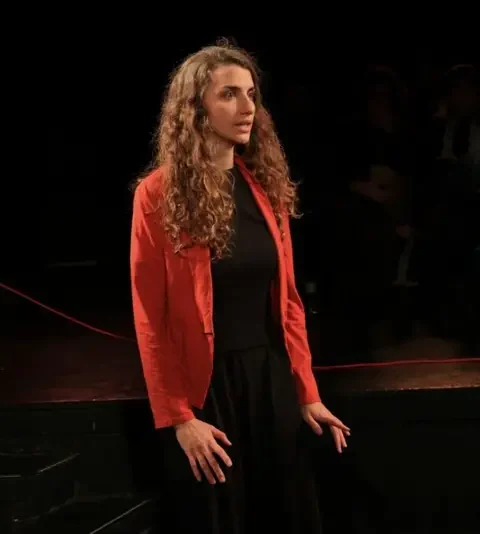 ראיון עם מיכל טופורק, שחקנית ובמאית