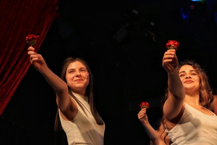 כל הכבוד בבית צבי