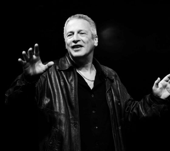 ראיון עם אייל שכטר, שחקן ומוזיקאי