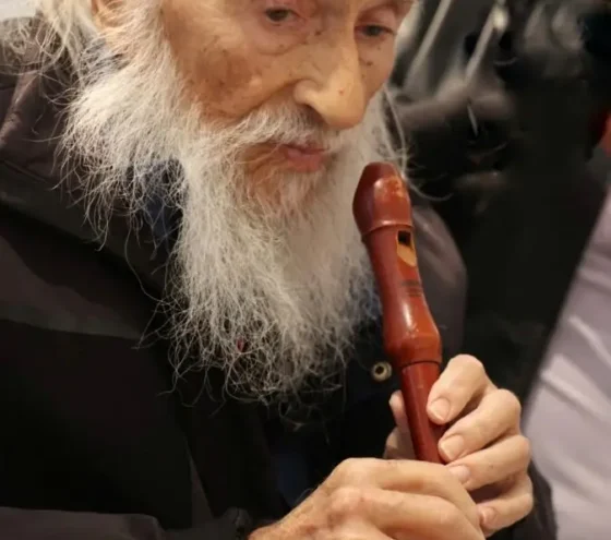 יעקב אגם – לזכרו