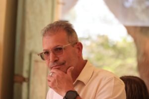 עודד שהם