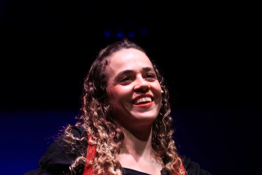 ראיון עם שי מור, שחקנית, מסיימת בית צבי